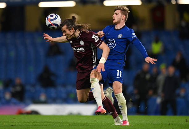 一个巨大的 一个巨大的