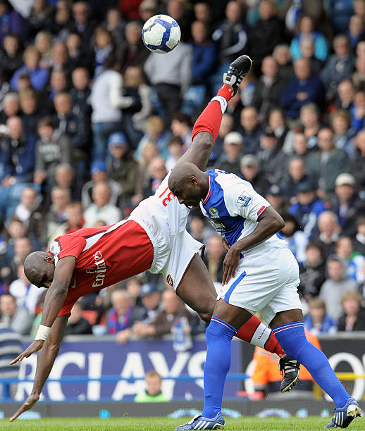 他展现了 他展现了