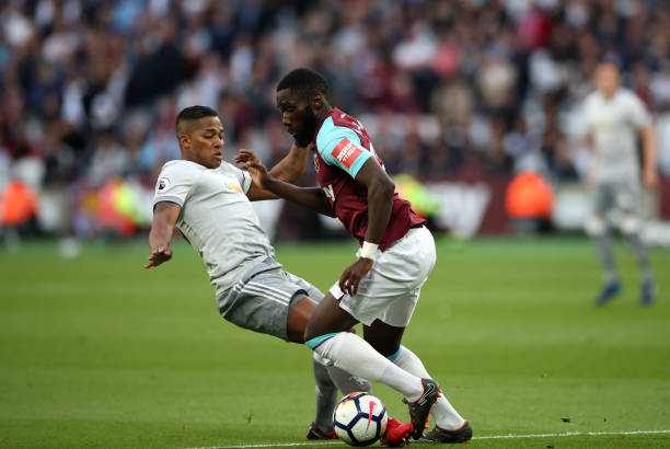 在这个充满 在这个充满